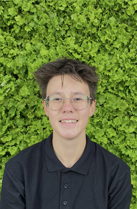 Karolina (GaLaBau-Helferin)